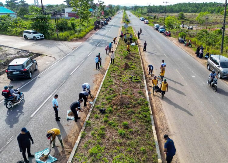 Gubernur Ansar Turun ke Jalan: Kamis Bersih Jadi Gerakan Budaya Kepri