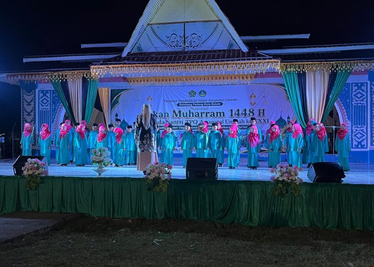 Kawal Wisuda Santri TPQ Amanatul Ummah, Bhabinkamtibmas Tanjung Sari Pastikan Kegiatan Kondusif