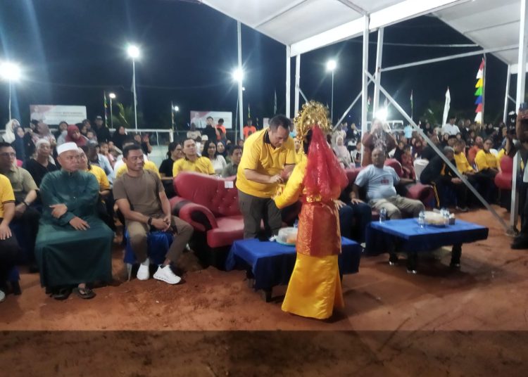 Dampingi Kapolda Kepri di Pulau Kasu, Kapolresta Barelang Sukseskan Final Futsal Kasu Cup VI