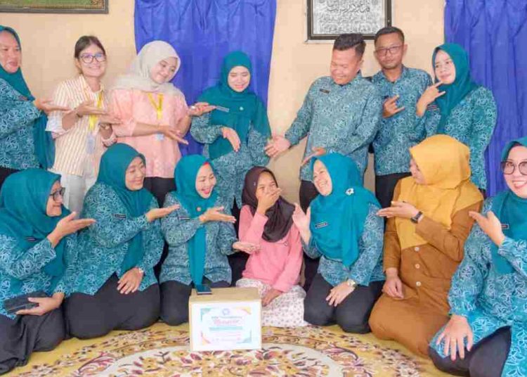 Menyapa Warga Pesisir Penyengat, TP PKK Tanjungpinang Cek Kesehatan Ibu Hamil dan Lansia