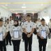 Perkuat Disiplin ASN, Lapas Batam Ikuti Apel Kemenko Kumham Imipas dan Serahkan Penghargaan Pegawai Teladan