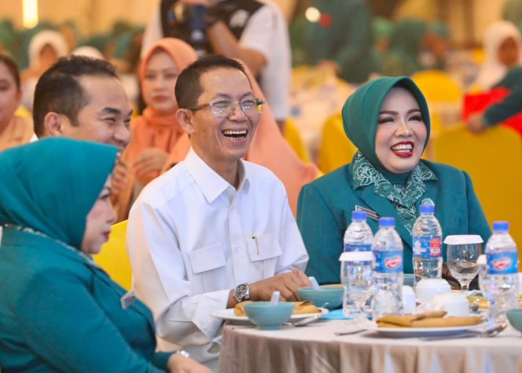 Buka HKG PKK Ke-54, Wali Kota Amsakar Puji Kontribusi Kader Membangun Keluarga Batam