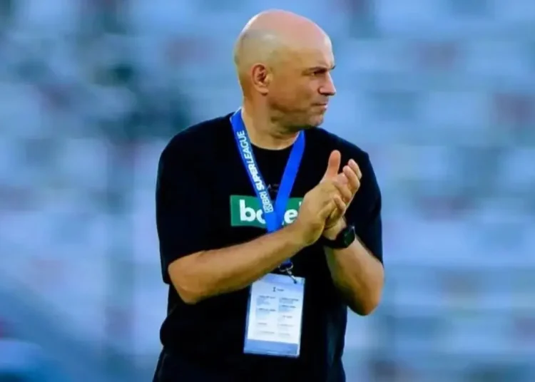 Persebaya Surabaya, Bola Mati! Bernardo Tavares Masih Punya PR Besar Sebelum Super League 2026/2027