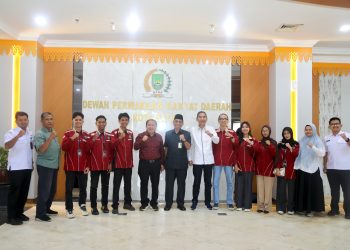 IPMKOB-Pekanbaru Audiensi ke Komisi IV DPRD Batam, Soroti Ketimpangan Sekolah dan Beasiswa