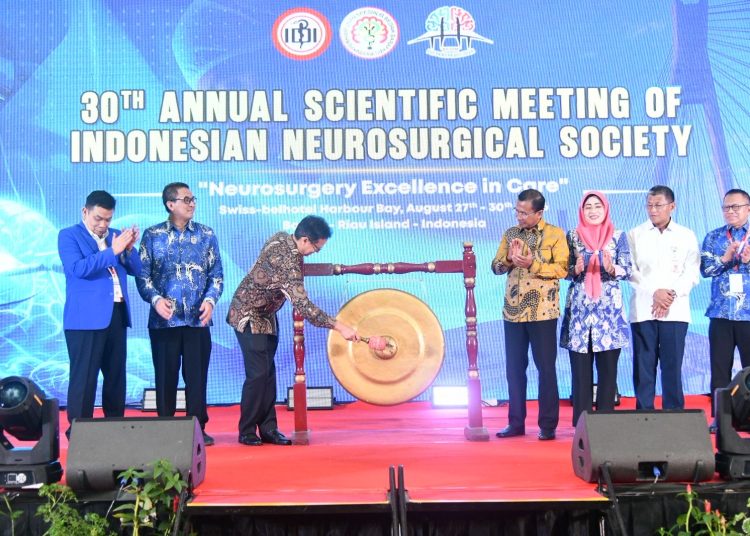 Menkes Budi Gunadi Buka PIT ke-30 PERSPEBSI di Batam, Tekan Dampak Penyakit Katastropik