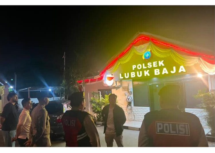 Tekan Potensi Kriminalitas, Polsek Lubuk Baja Masifkan Patroli KRYD di Pusat Keramaian