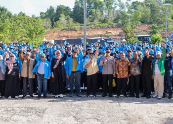 Lepas 1.336 Mahasiswa KKN UMRAH, Wagub Nyanyang Dorong Lahirnya Agen Perubahan Daerah