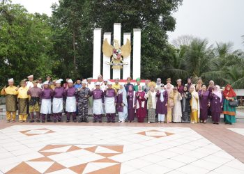 Peringati HUT ke-24 Kepri, Polda Kepri dan Forkopimda Ziarah serta Tabur Bunga di TMP Pusara Bakti