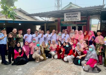Tinjau Layanan Posyandu Kencana Tanjungpinang, Wamenkes II Apresiasi Integrasi CKG dan Skrining TBC