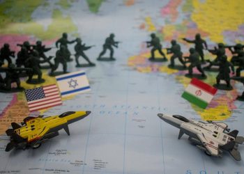 Trump Bantah Kabar Tawaran Keringanan Sanksi untuk Iran di Tengah Negosiasi Nuklir