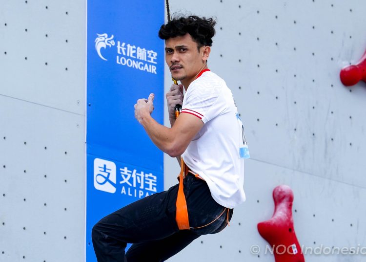 Dua Pemanjat Indonesia Melaju ke Perempat Final Asian Games 2026, Aditya Cetak Rekor Kualifikasi