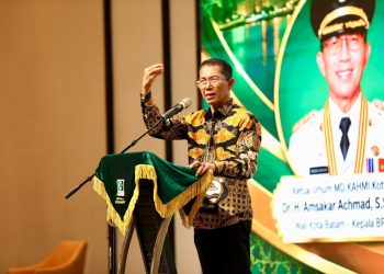 Buka Musda VII KAHMI Batam, Wali Kota Amsakar Ajak Alumni HMI Berkontribusi Dorong Ekonomi dan Investasi