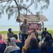Polwan Polresta Barelang Gelar Jumat Berkah, Salurkan Sembako untuk Warga Sembulang Galang