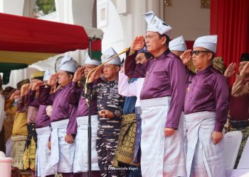 Pimpin Upacara HUT ke-24 Kepri, Gubernur Ansar Paparkan Pertumbuhan Ekonomi Tertinggi se-Sumatra