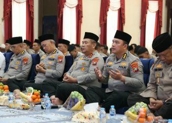Ngaji Kebangsaan Bersama Gus Baha, Kapolda Kepri dan Kapolri Tegaskan Sinergi Ulama-Umara