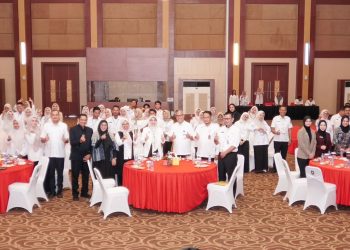 Tingkatkan Standar Jamuan Kedinasan, Pemprov Kepri Gandeng Hotel Aston dan CK Gelar Pelatihan Set-Up Table Staf Biro Umum