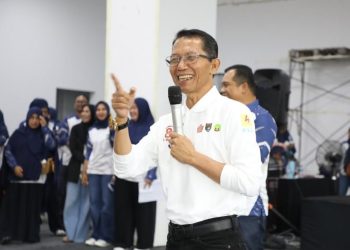 Hadiri HUT RI di Batu Aji dan Batam Kota, Wali Kota Amsakar Paparkan Realisasi 13 Program Prioritas