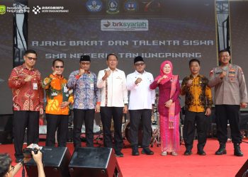 Buka Ajang Talenta SMAN 1 Tanjungpinang, Wali Kota Lis Darmansyah Minta Siswa Kuasai Teknologi dan Pegang Teguh Adab