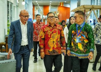 Sambut Praktisi Medis Internasional di Batam, Wagub Nyanyang Tegaskan Kesehatan Tak Mengenal Batas Negara
