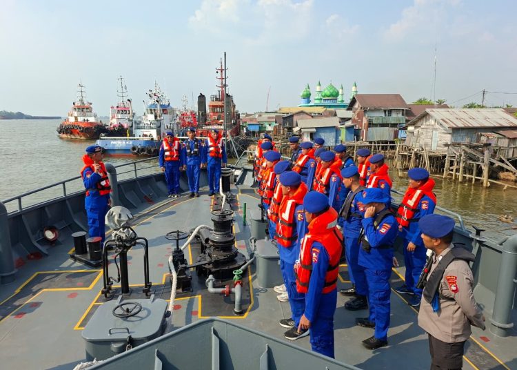 KM Virgo Transport 8 Hilang Kontak di Masalembu, Polri Kerahkan Tiga Kapal Polisi dan Enam Posko DVI