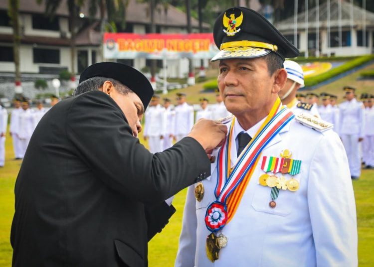 Gubernur Ansar Ahmad Dianugerahi Kartika Pamong Praja Madya oleh IPDN