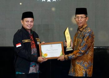 Amsakar Raih Wali Kota Pendukung Zakat Terbaik di BAZNAS Grand Awards 2026