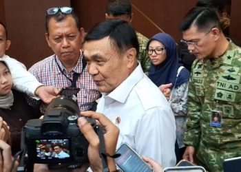 7 Jenderal TNI Terima Bintang Mahaputera dari Presiden Prabowo pada HUT ke-81 TNI