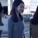 Shin Min Ah Tampil Sederhana Saat Terbang ke Paris di Tengah Persiapan Drama Baru