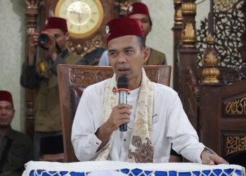 Pernyataan UAS Soal Dua Ijazah dan Pengalaman Diremehkan Viral di Media Sosial