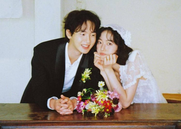 Jang Dong Yoon dan Kim Seung Yoon Resmi Menikah dalam Upacara Tertutup
