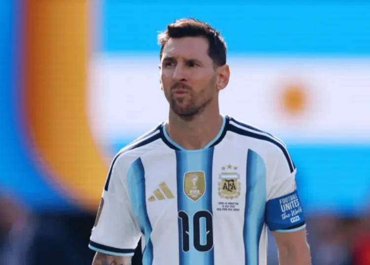 Domínguez Ajak Messi Coba Copa Libertadores Usai Pamit dari Timnas Argentina