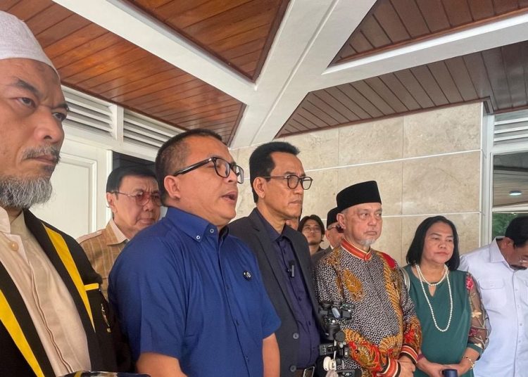 Denny Indrayana Akan Adukan KPU ke DKPP Terkait Dugaan Pasal Tersembunyi di PKPU 19/2023