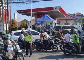 Kelangkaan BBM di Bali Picu WFH ASN, Sekolah Daring, dan Lesunya Pariwisata