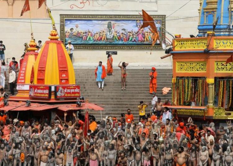 Kerumunan di Festival Durga Puja Kolkata Tewaskan 17 Orang