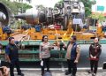 Polda Kepri Bongkar Impor Ilegal Tiga Mesin Pesawat dari Singapura Senilai Rp30 Miliar
