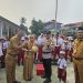 Edukasi Stop Bullying dan Tertib Lalu Lintas, Bhabinkamtibmas Sekanak Raya Jadi Pembina Upacara di SDN 01 Belakang Padang