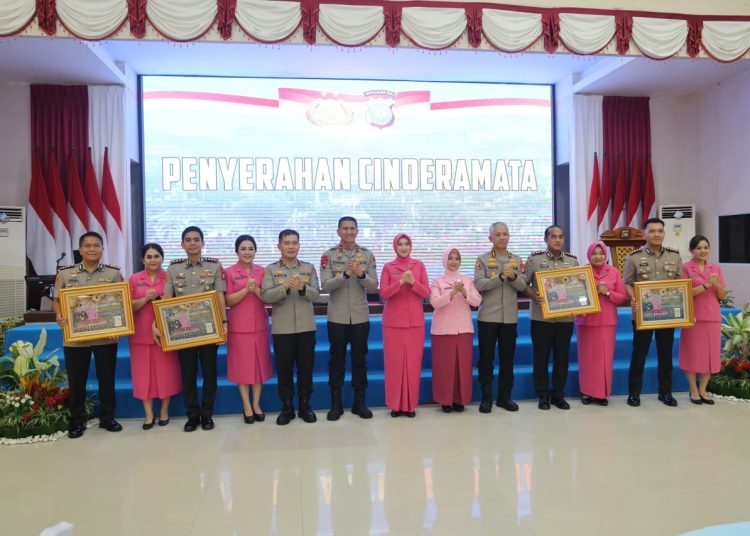 Sertijab PJU Polda Kepri, Kapolda Suhendri Minta Layanan Publik Adil dan Setara