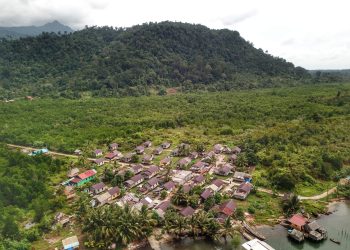 Bantu Suku Laut dan Kelola 3.724 Unit BSPS, Wagub Nyanyang Dorong Pembangunan Hunian Pesisir Terpadu