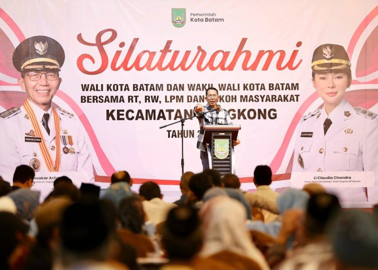Jemput Aspirasi Warga Bengkong, Wako Amsakar Achmad Solusi Masalah Banjir Hingga Sampah