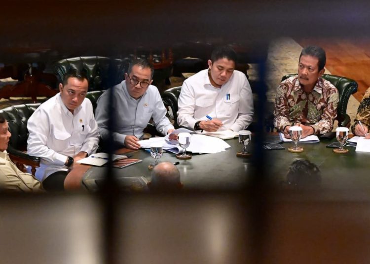 Panggil Menteri KKP ke Hambalang, Presiden Prabowo Instruksikan Pembangunan 100 Kampung Nelayan Rampung Akhir 2026