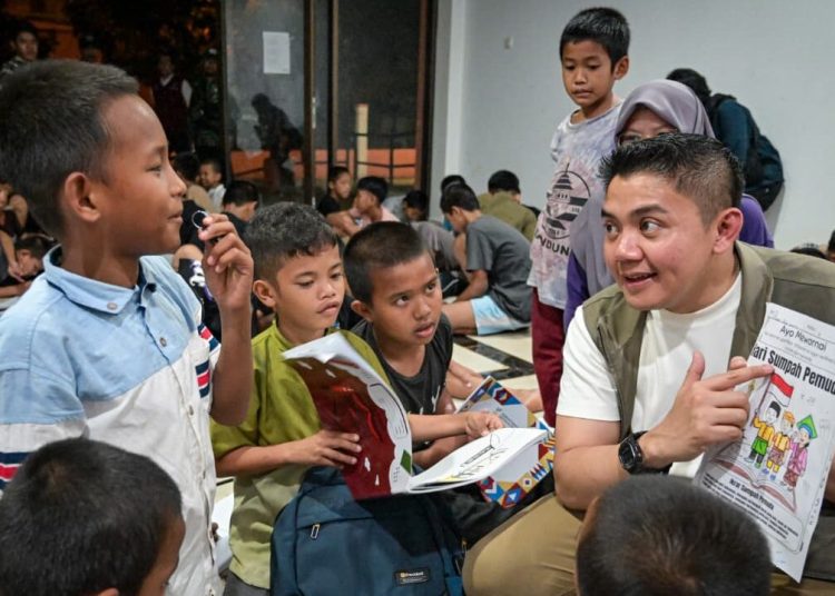 Tinjau Sekolah Rakyat di Cikarang, Seskab Teddy Sebut 265 Sekolah Telah Bebaskan 45 Ribu Anak Jalanan